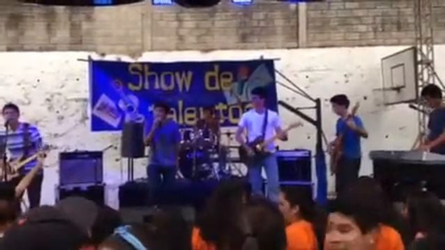Polberry - Cover Gold on the ceiling de Black Keys смотреть онлайн