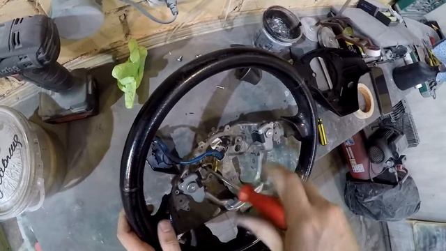 Как снять/разобрать руль Mazda 3 2002-2009год смотреть онлайн