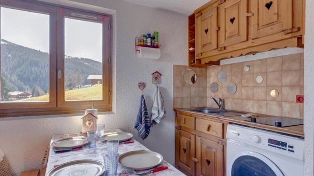 L'Arrondine, Saint-Nicolas-la-Chapelle, France смотреть онлайн