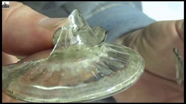 Стеклянный кубок из раскопок во дворе Азовского музея смотреть онлайн