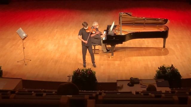 Romanian Folk Dances for violin and piano - B. Bartók / Z. Székely (transcription) смотреть онлайн