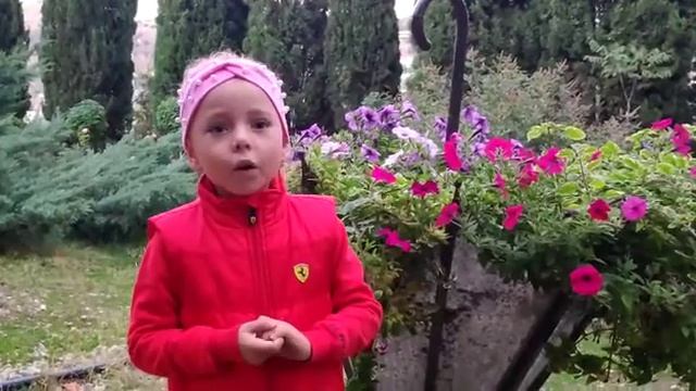 Радченко Аня - стихотворение А.Фет "Осень" смотреть онлайн