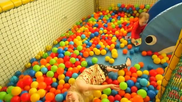 Отдых с детьми в пятизвёздочном отеле ? на горячих источниках в Сербии HOTEL IZVOR смотреть онлайн