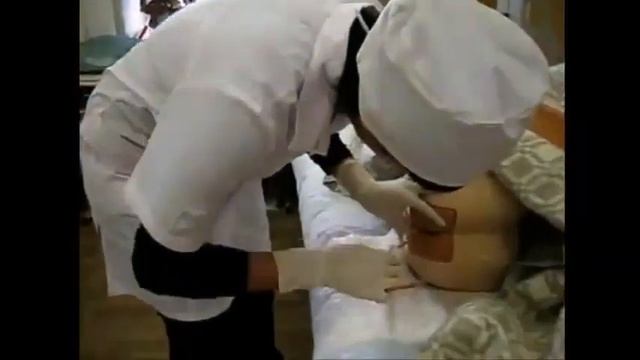 Установка капельной клизмы смотреть онлайн