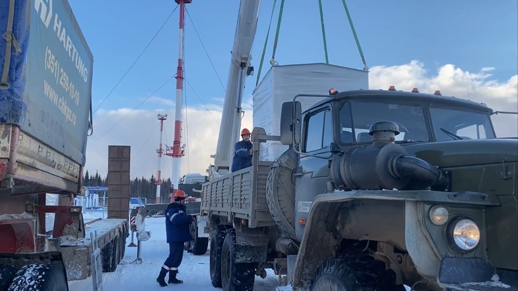 Отдать половину зарплаты, чтоб проехать по льду. Урдома. ТрансНефть! смотреть онлайн