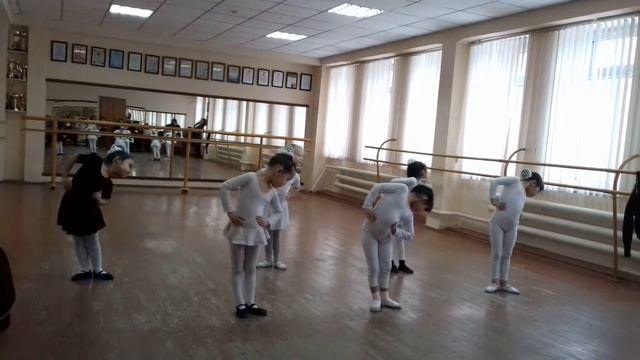 Народный ансамбль "Айналайын" открытый урок - ритмика ' г.Караганда смотреть онлайн