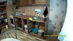 Разборка старого кухонного гарнитура. Ломать - не строить