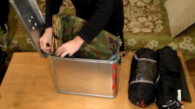 Мотоцикл YAMAHA YBR 125 с боковыми кофрами Alpos смотреть онлайн