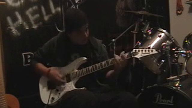 METALLICA FADE TO BLACK ON PIECES смотреть онлайн