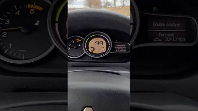 Renault Megane 3 consumes at 100 km/h смотреть онлайн