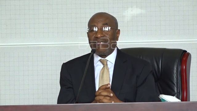 Dr. Ruhakana Rugunda akubiliiza abakozi ba gav't bona okuvayo bayambe abantu mukisera kino смотреть онлайн