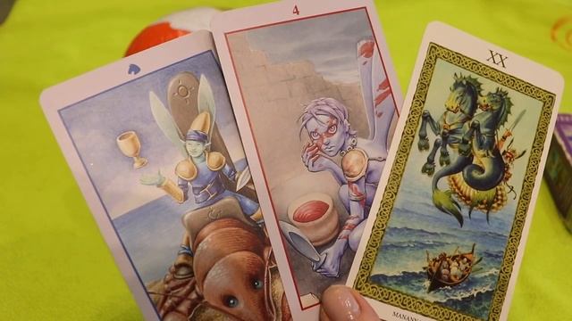 ПРАКТИКА НА ТАРО.ЧТО В КИНДЕРЕ?ТРЯХНУЛИ СТАРИНОЙ! смотреть онлайн