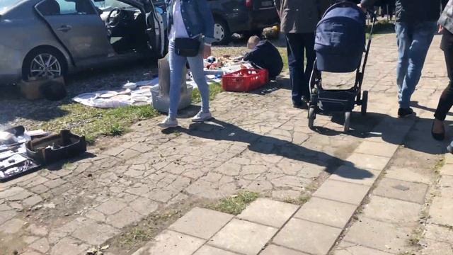 ДОРОГИЕ И ИЗВЕСТНЫЕ БРЕНДЫ НА БАРАХОЛКЕ В ПОЛЬШЕ | ЧТО В МОЕЙ СУМКЕ С БАРАХОЛКИ? смотреть онлайн
