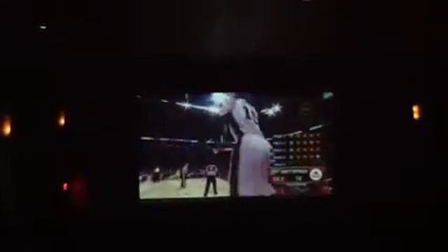 Matt Bonner 3pt challenge смотреть онлайн