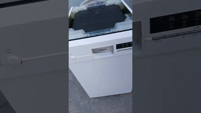 Посудомоечная машина 45 см узкая Siemens SF24T254EU белая А++ смотреть онлайн