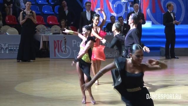 Золотаревский Алексей - Золотаревская Татьяна, 1/4 Rumba смотреть онлайн