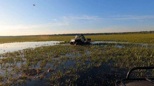 БАЛДЕЕМ В ДЕРЕВНЕ С КОСТЯНОМ/ВЕЗДЕХОДЫ РОСОМАХА И ТУНДРА смотреть онлайн