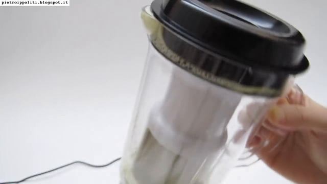 oneConcept Smoothy 2G Mixer (Magic Bullet clone) смотреть онлайн