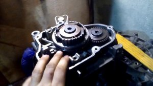 Как затянуть болты шестеренок пятой передачи мкпп фольксваген Т-4
