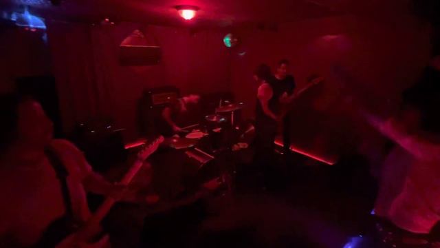 Puffer - Live at Foto Club (9-17-2022) смотреть онлайн