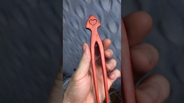 Деревянная заколка для волос| резьба по дереву| ручная работа смотреть онлайн