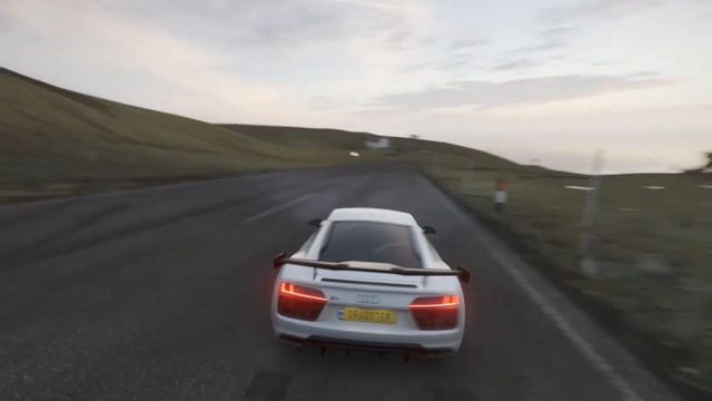 How To Get The KOENIGSEGG CC8S in Forza Horizon 4! смотреть онлайн