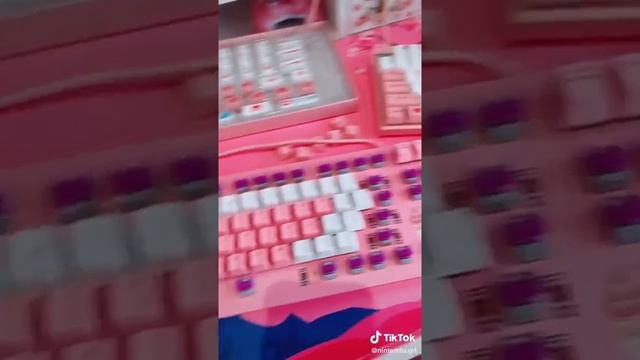 Украшение для клавиатуры в стиле аниме? смотреть онлайн