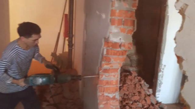 Из двух офисов делаем один. смотреть онлайн