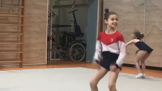 Элиф 10 лет - современный танец смотреть онлайн