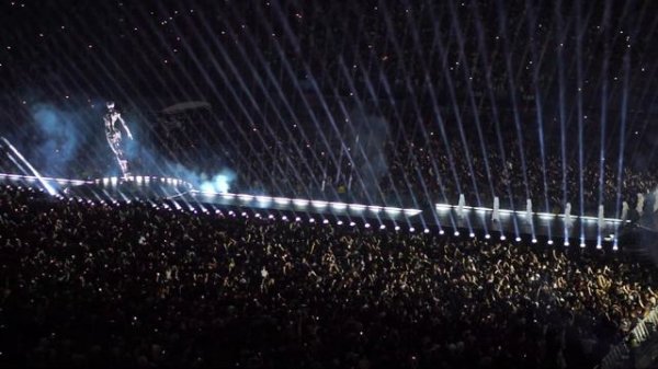 The Weeknd Blinding Lights London concert 2023 4K