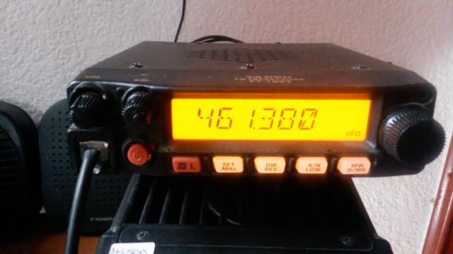 Yaesu FT-1907 UHF 400-480 MHz 50 watts смотреть онлайн