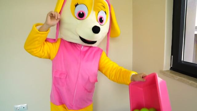 Color Song , Learn Colors Ball With Mommy,Öykü And  Cute Characters