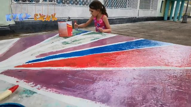 Переделали старый разбитый стол, получился шедевр. КукуЁжик знает как сделать ремонт весело и быстр смотреть онлайн