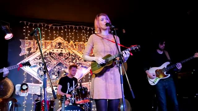 Анна Ворфоломеева - Стук [Москва, 24.12.2017] смотреть онлайн