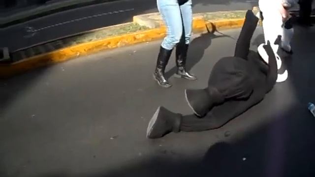 MANIFESTACION NACIONAL CONTRA LA CORRIDA DE TOROS смотреть онлайн