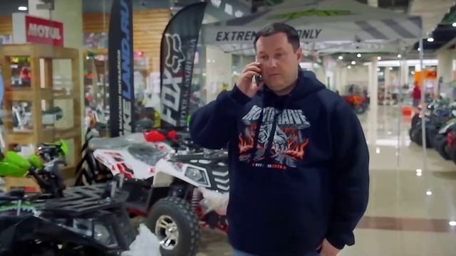 Звонок другу в ТЦ Формула Х