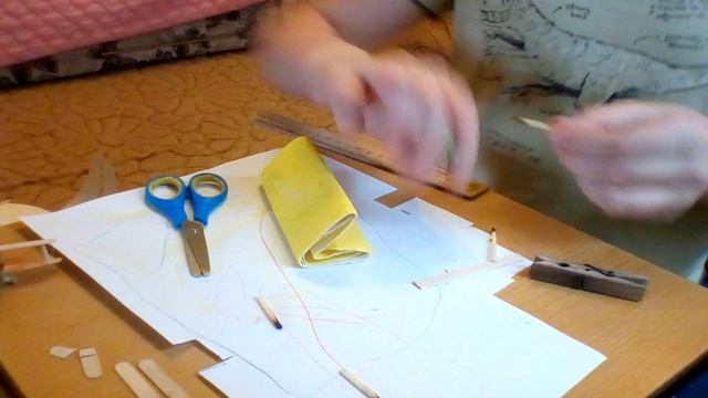 Что можно сделать из прищепки и кофейных палочек? смотреть онлайн