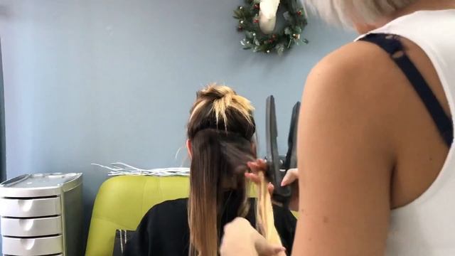 СЕКРЕТЫ СТИЛИСТА / BEACH CURLS / ХИТ ЭТОГО ЛЕТА СЕРФ-ЛОКОНЫ смотреть онлайн