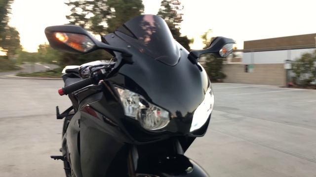 Onyx Moto / 2008 Honda CBR1000RR / Carbon Fiber Taylor Made Exhaust Sound Clip смотреть онлайн