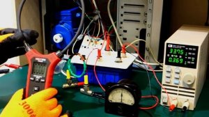 Токоизмерительные клещи с петлей Роговского UT281C