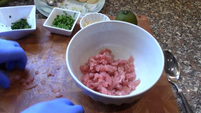 Asian Tuna Tartare W/ginger And Sesame