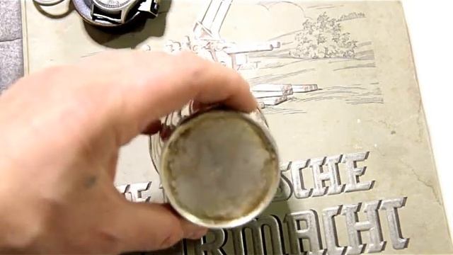 Что можно купить на барахолке? Компас и часы (Вермахт), альбом (Вермахт) и куча часов. смотреть онлайн