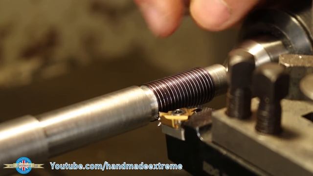 How to cut a thread on a manual lathe (Intermediate method ideal for home workshop & hobby engineer смотреть онлайн