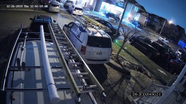 Hikvision DS-2CD2043G2-I(U) 4MP Acusense with Night Vision Effect.