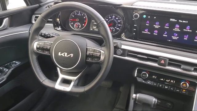 2022 Kia K5 GT-Line Sedan Cleveland смотреть онлайн