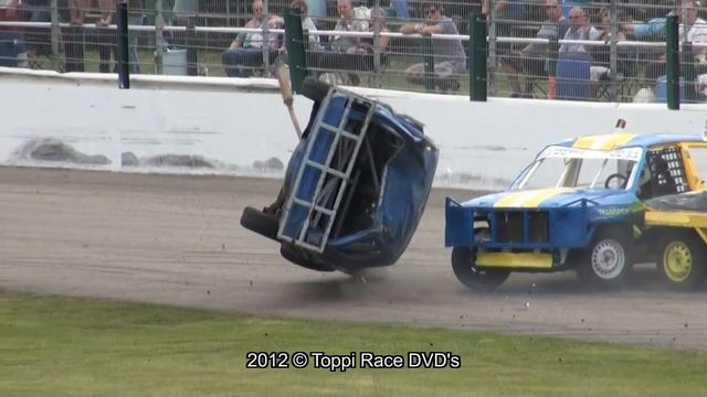 Megacrash #24 Eddy Theulen Posterholt Raceway 05-08-2012 Stockcar 1300 2e Manche (0'58) смотреть онлайн
