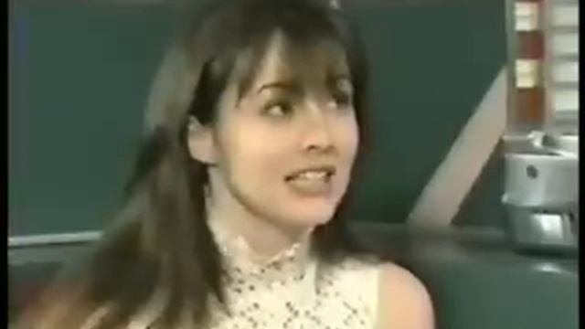 Shannen Doherty Interview Behind the Scenes смотреть онлайн