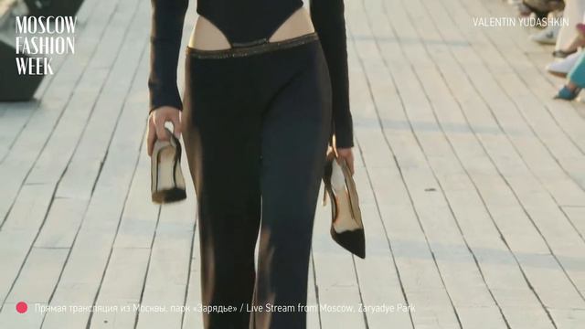 VALENTIN YUDASHKIN Haute Couture 2022