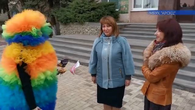 Акция "Подари улыбку миру!" смотреть онлайн