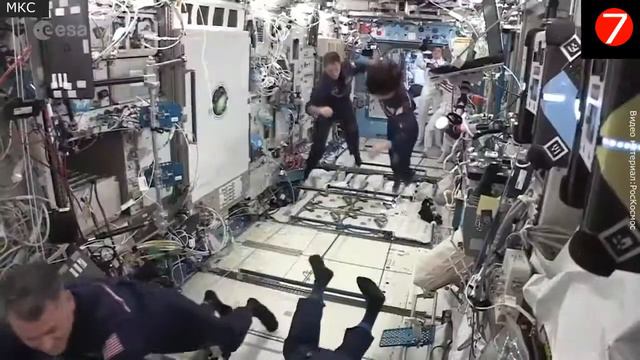Астронавты на МКС устроили аналог Олимпиады в космосе. смотреть онлайн
